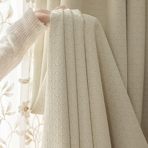 Cortina chenilla jacquard relieve hojas