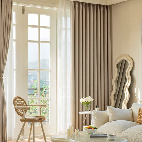 Cortina Beige Dormitorio Moderno