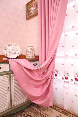 Cortina rosa para habitación de bebé