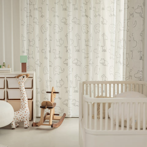 Cortina para dormitorio de bebé con estampado de animales de safari