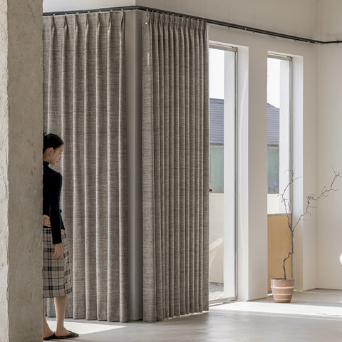 Cortina efecto textura jaspeada para salón