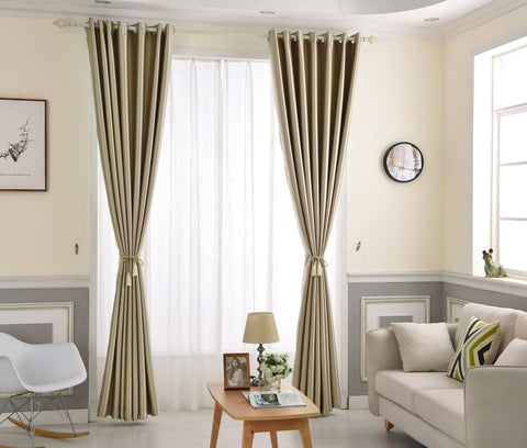 Cortina beige dorada