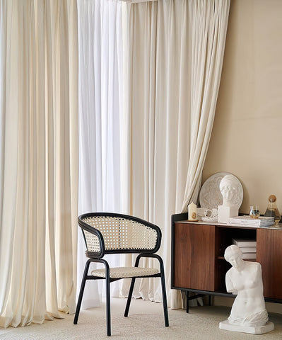 Cortina opaca beige