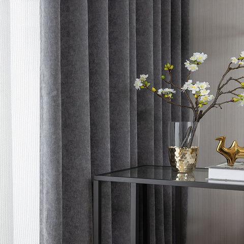 Cortina de chenilla gris