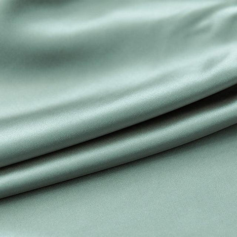 Diseño de cortina moderno.