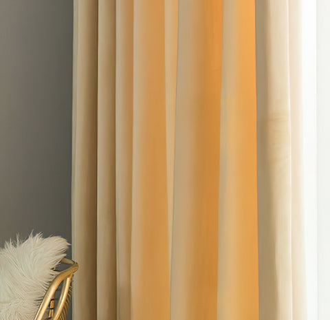Cortinas de terciopelo amarillo