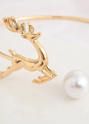 Elegante alzapaños de cortina con ciervos y perlas