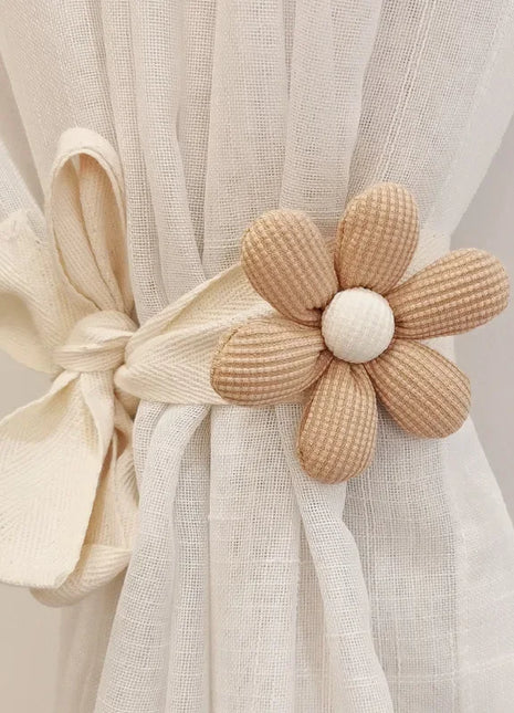 Lindo alzapaños de cortina.